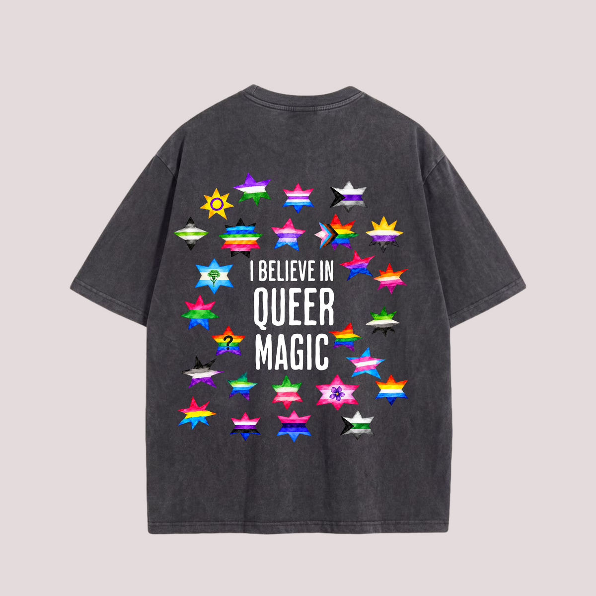 Oversized Shirt "I BELIEVE IN QUEER MAGIC"